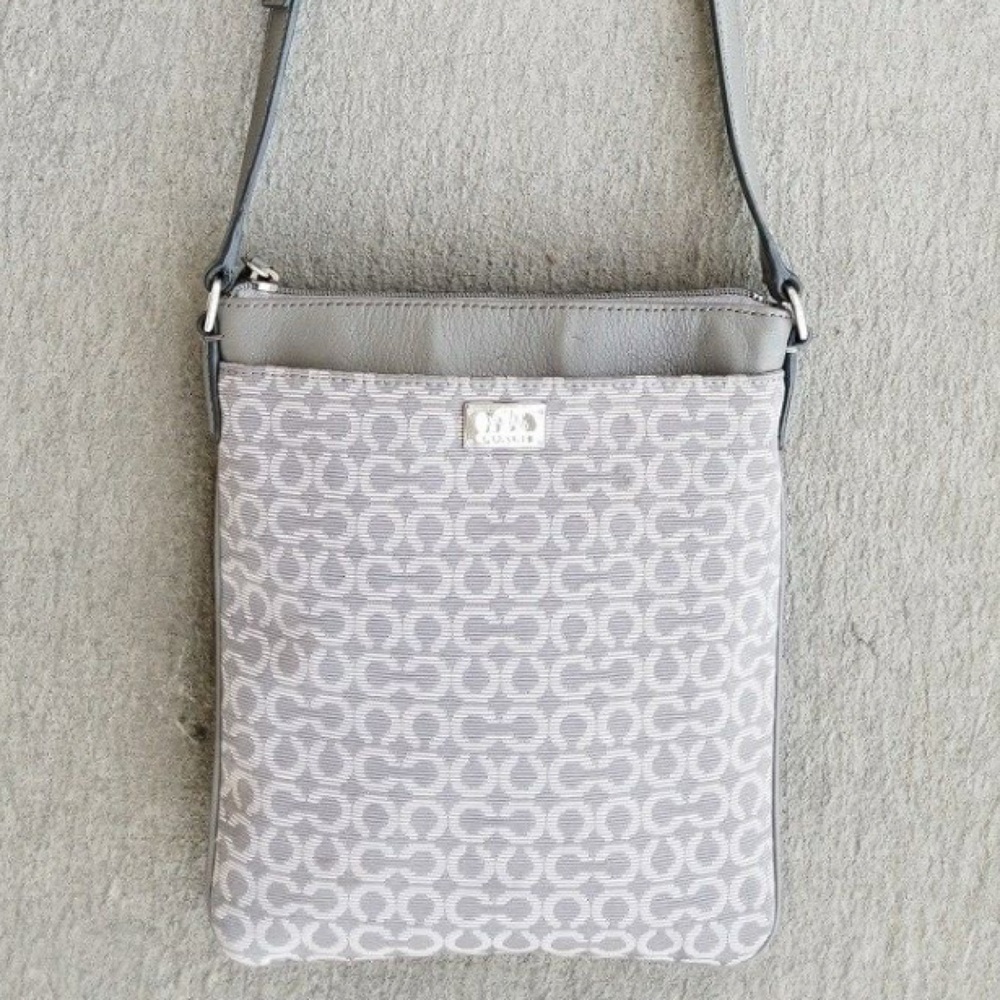 COACH F1421 Optic C Signature Swing Pack Leather-Trim